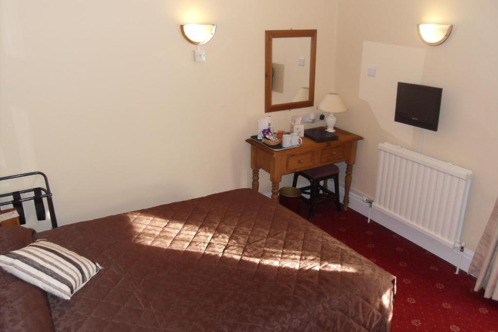 The Dodington Lodge Hotel Whitchurch  Ruang foto